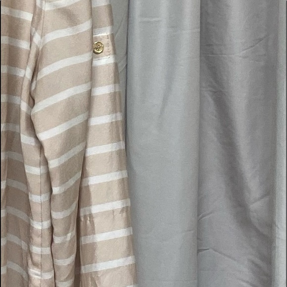 🟢5/$25 Calvin Klein top - Picture 6 of 12